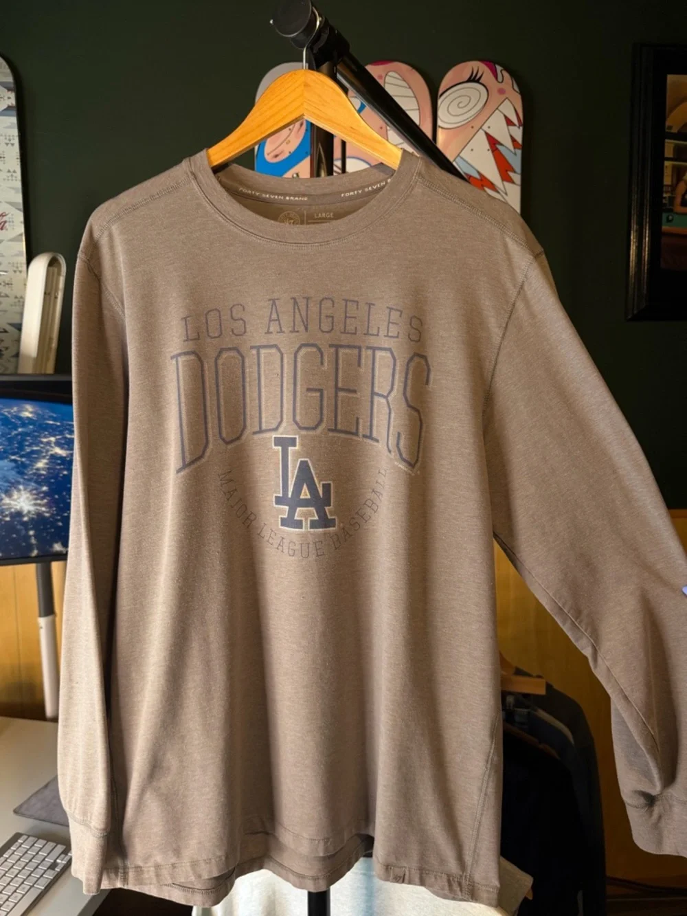 47 Brand Los Angeles Dodgers MLB Baseball Silver Crewneck Long Sleeve Tshirt - Picture 3 of 9